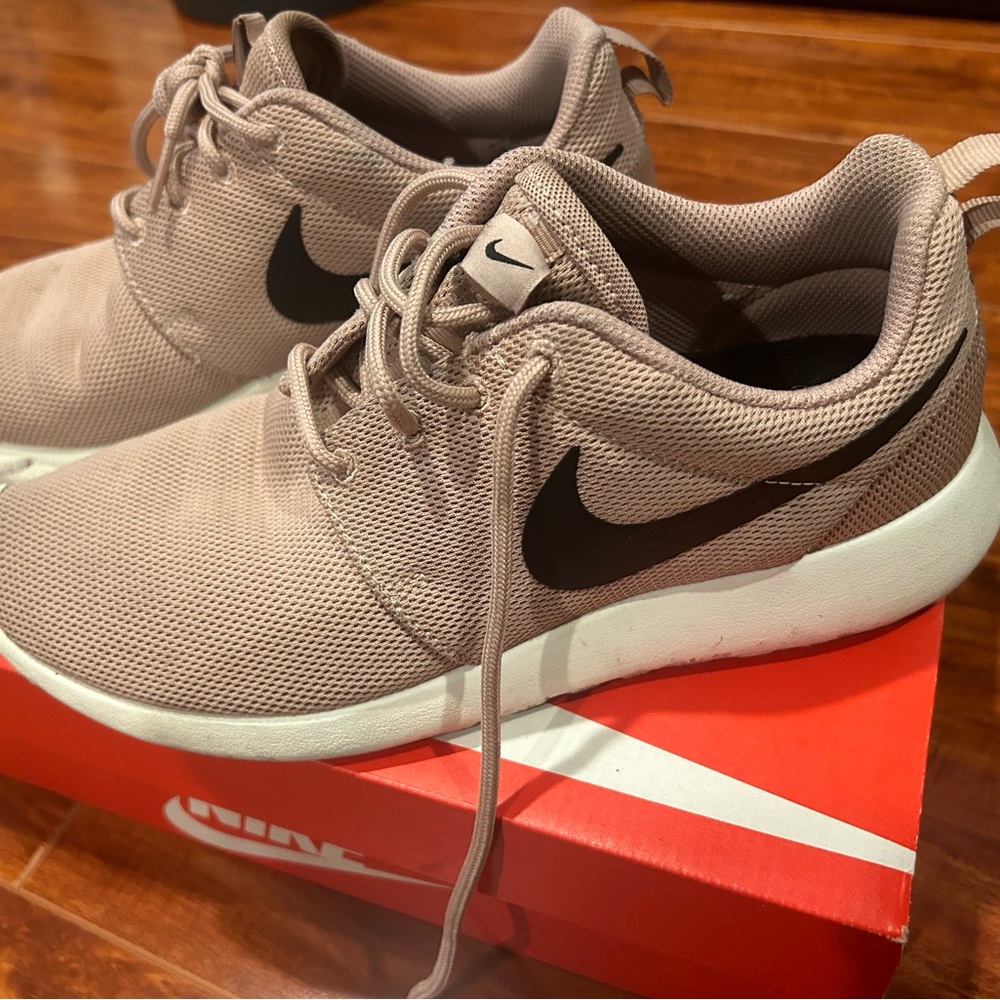 Nike Roshe